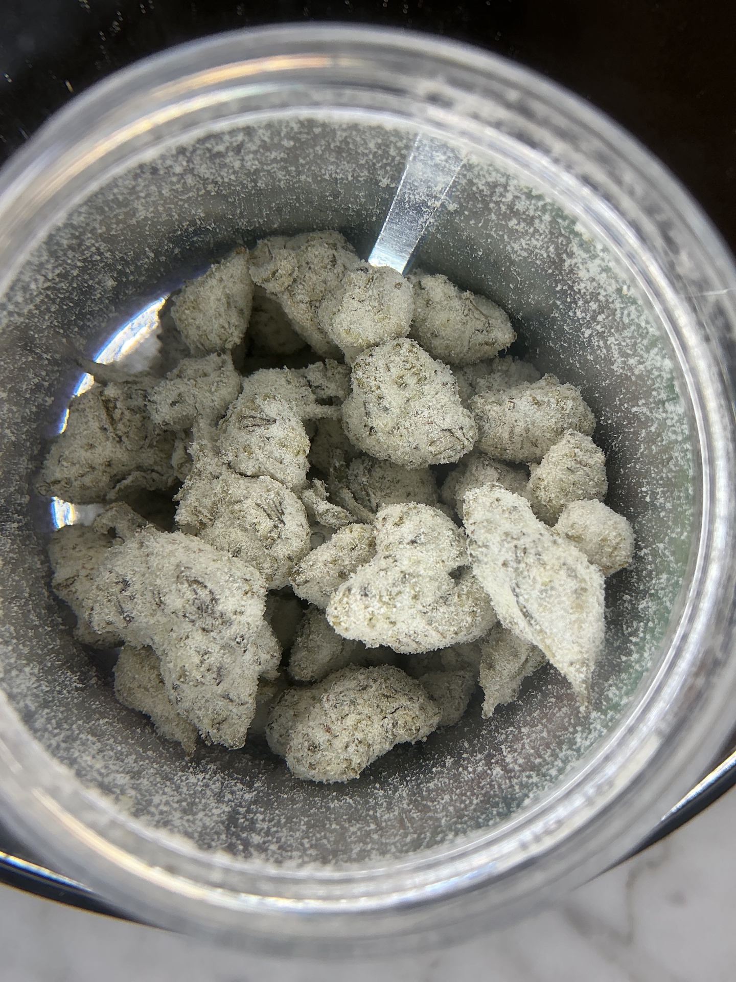 Snowcaps / 3.5 Grams (8th)